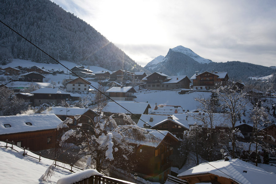 Vue de l'hôtel en hiver